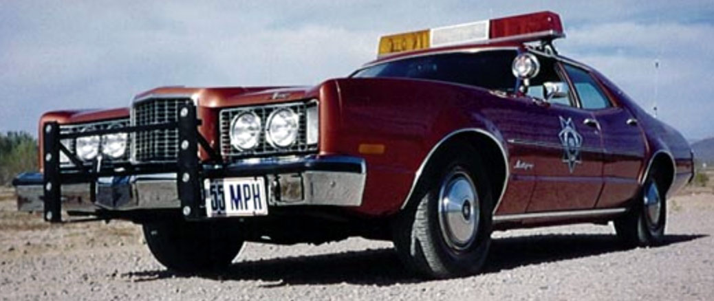 Arizona police officer and car image